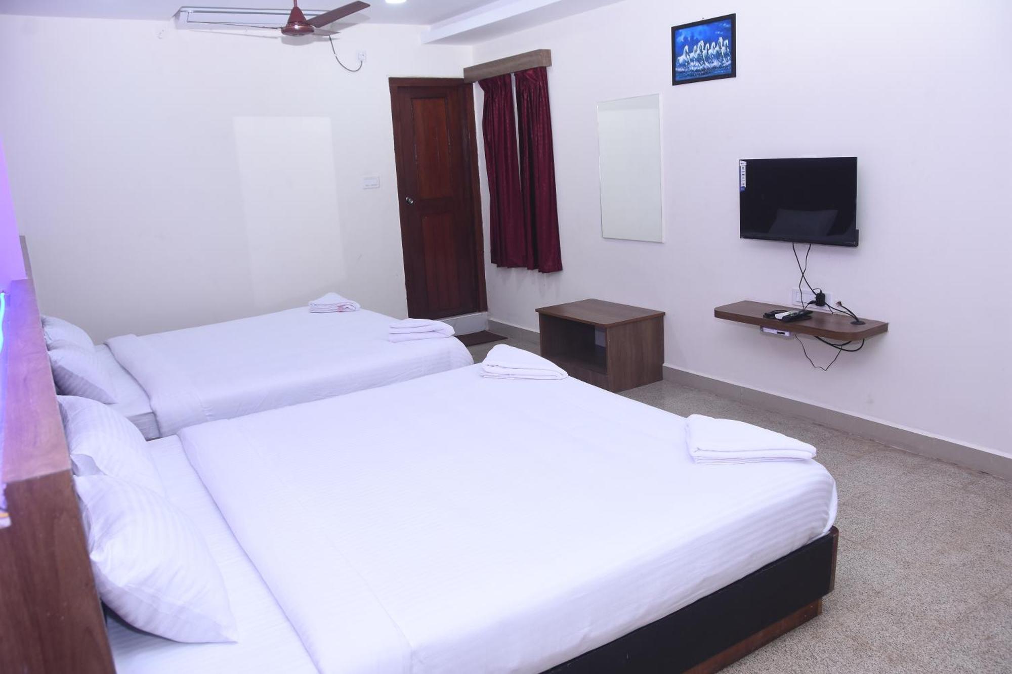 Prc Residency Hotel Chennai Exterior photo