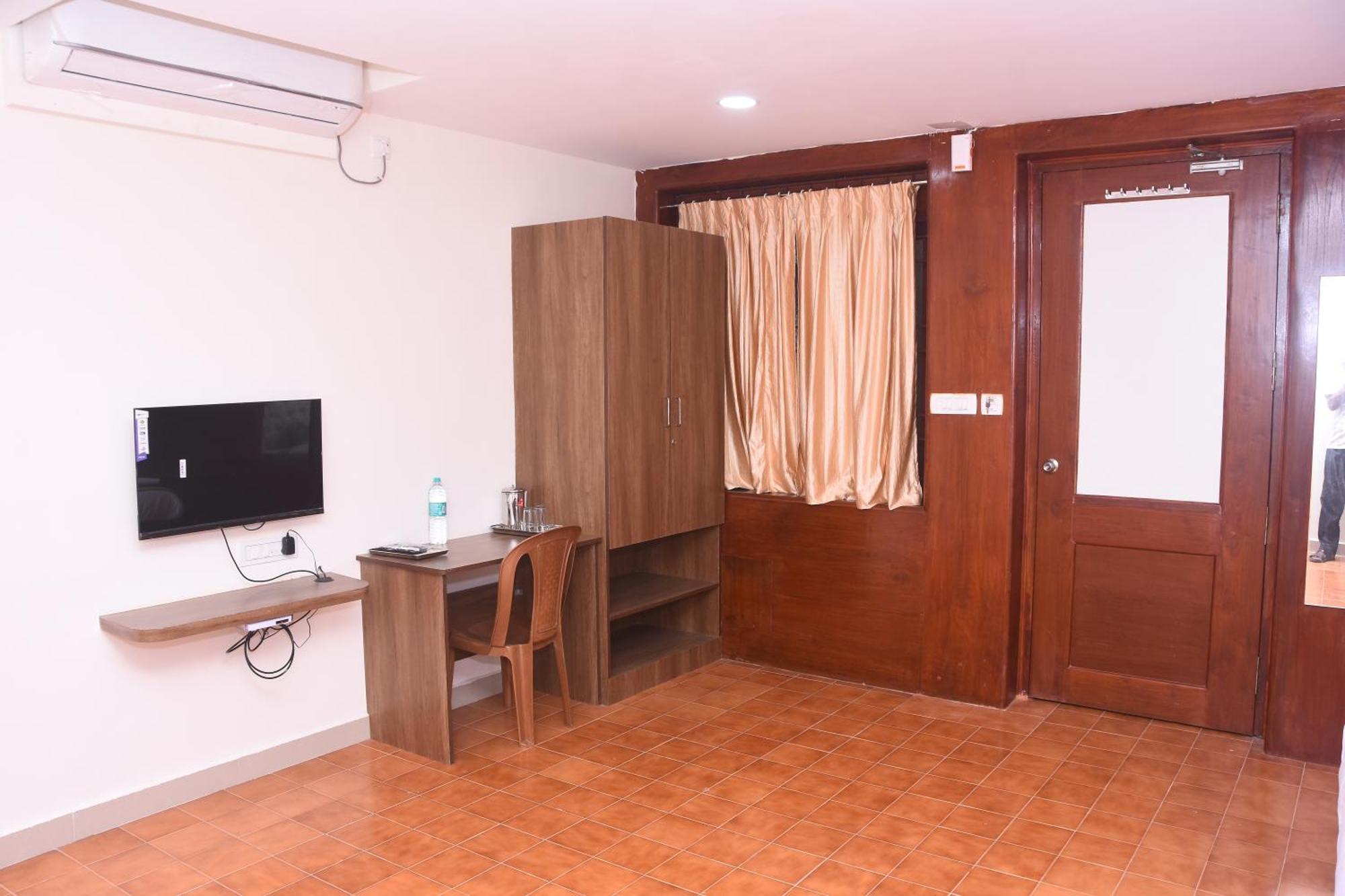 Prc Residency Hotel Chennai Exterior photo