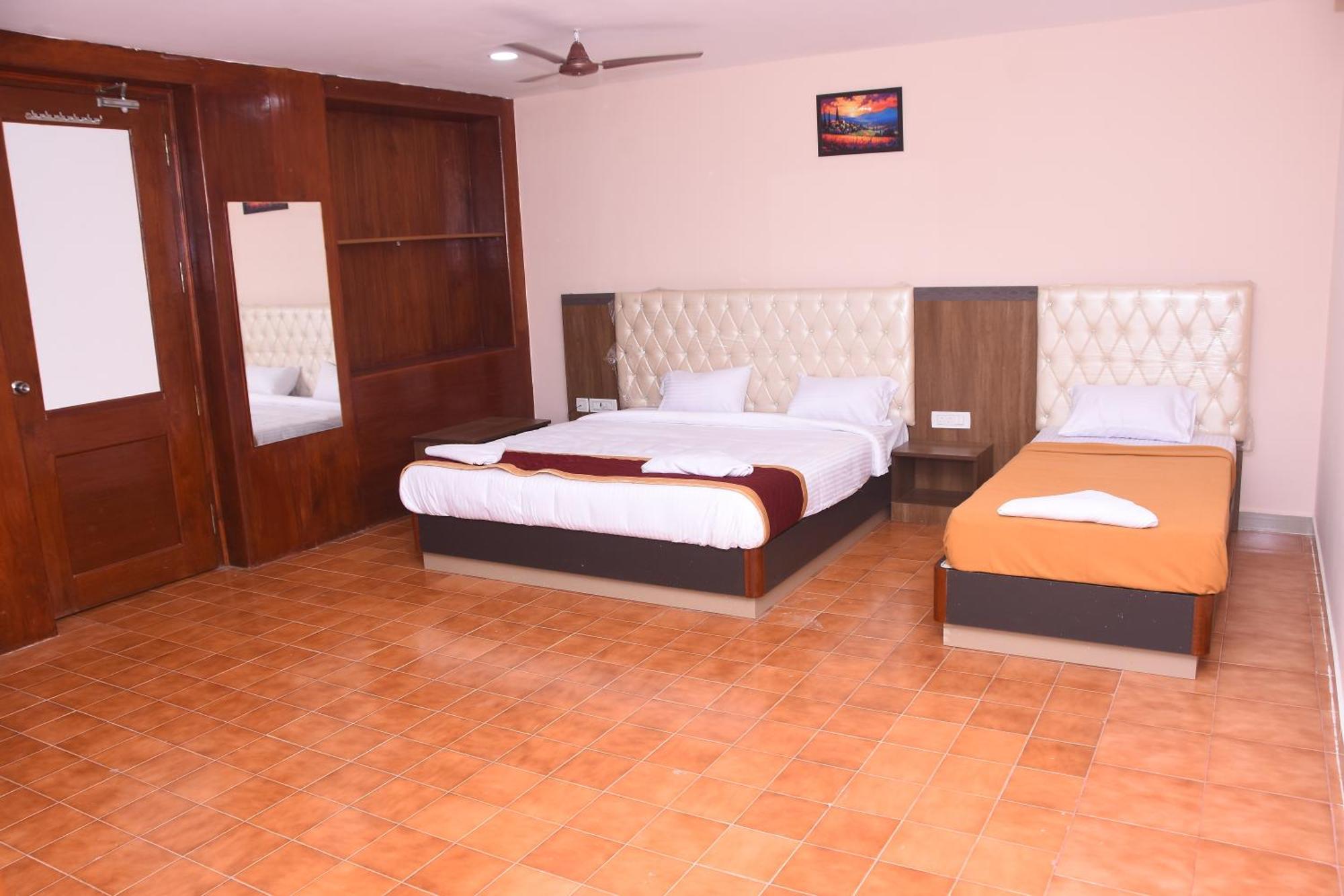 Prc Residency Hotel Chennai Exterior photo